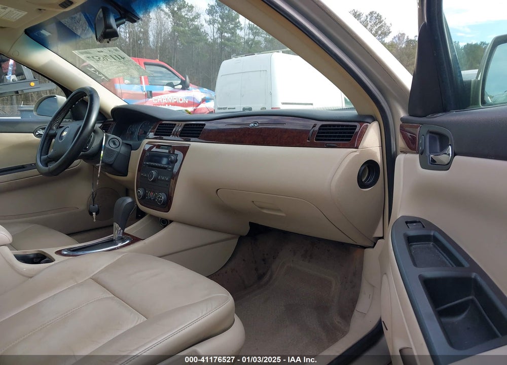 2011 CHEVROLET IMPALA LT VIN: 2G1WB5EKXB1192636