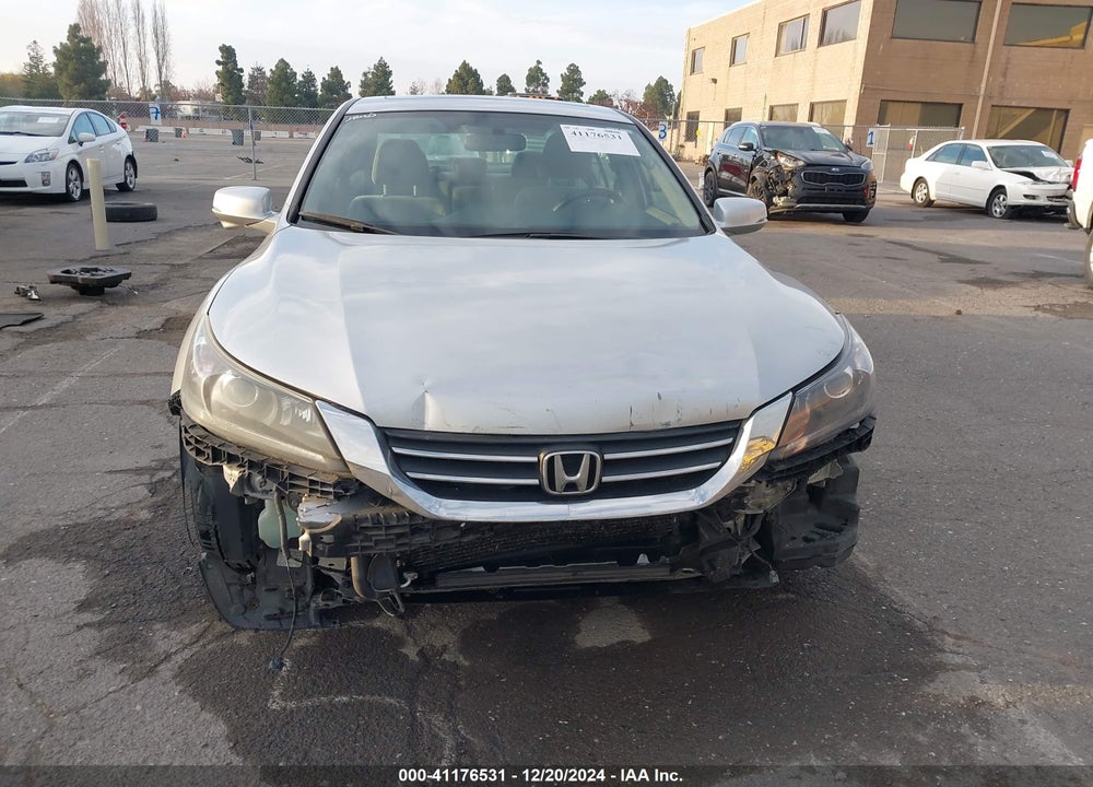 2013 HONDA ACCORD EX VIN: 1HGCR2F70DA212935