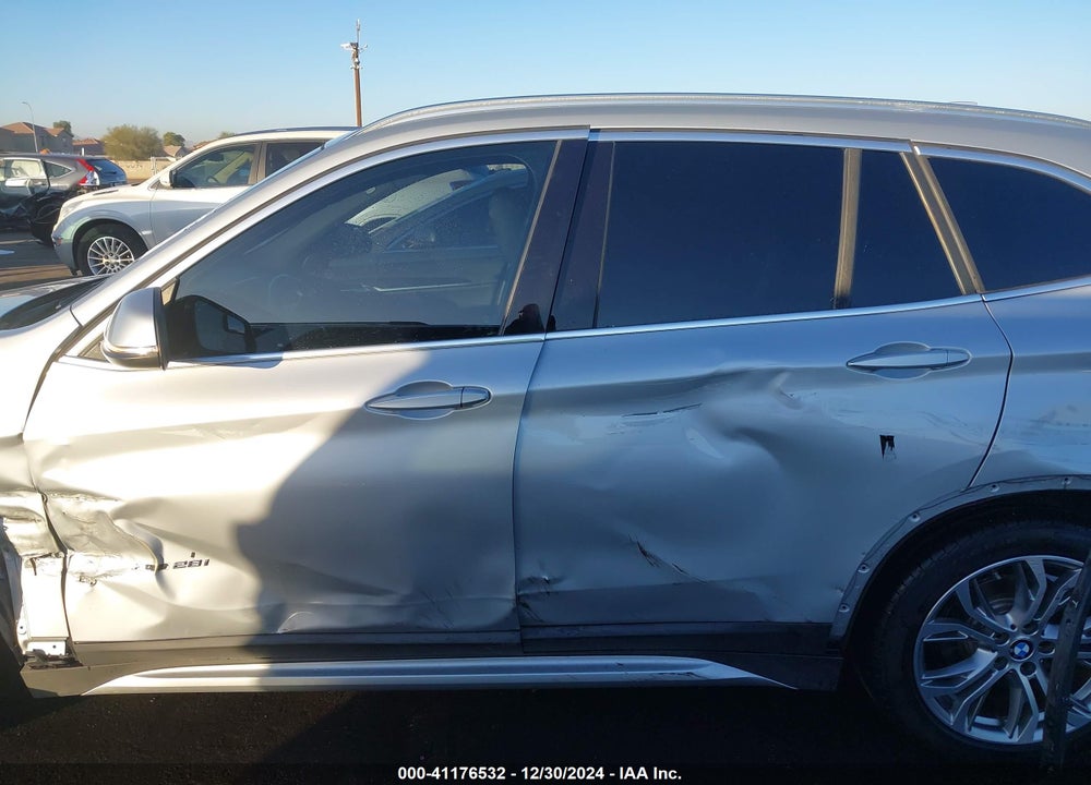2016 BMW X1 XDRIVE28I VIN: WBXHT3Z37G4A49357