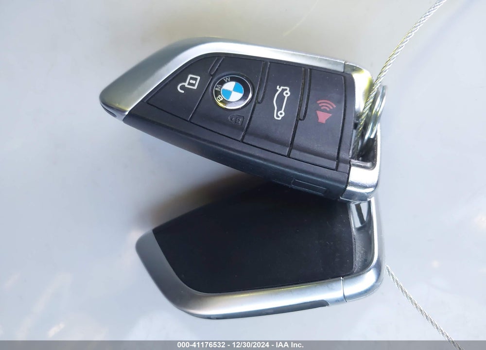 2016 BMW X1 XDRIVE28I VIN: WBXHT3Z37G4A49357
