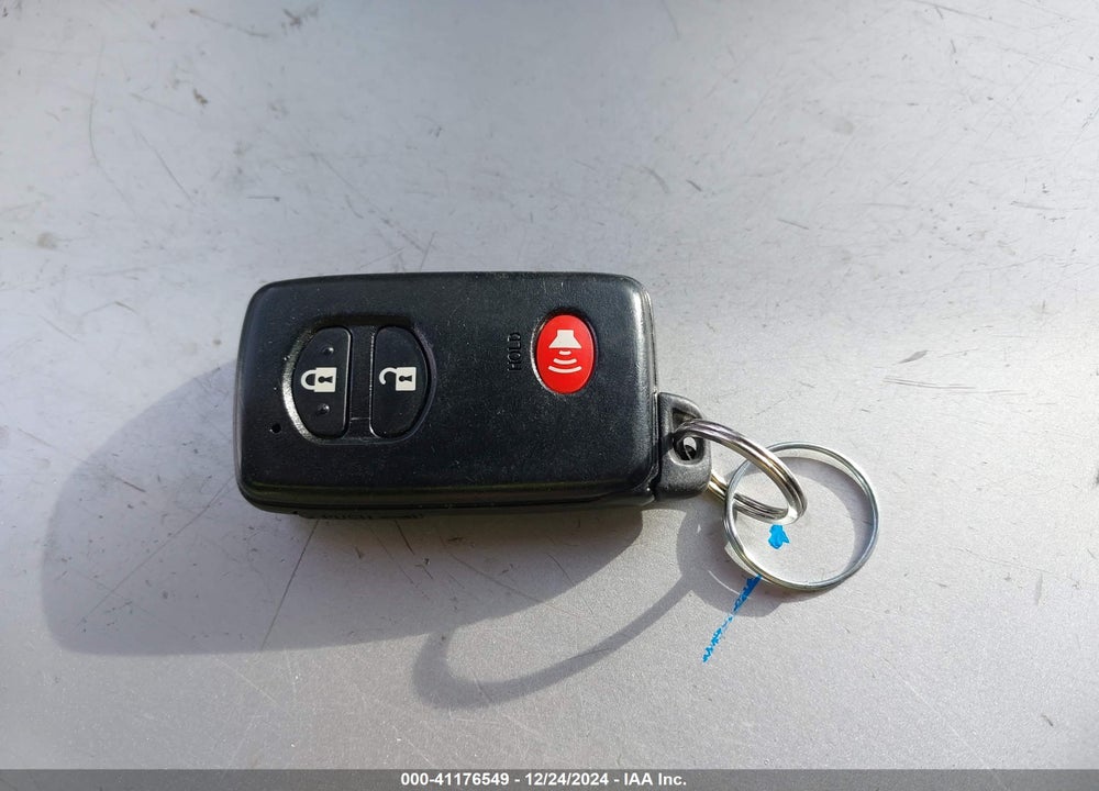 2013 TOYOTA PRIUS VIN: JTDKN3DU4D0337057