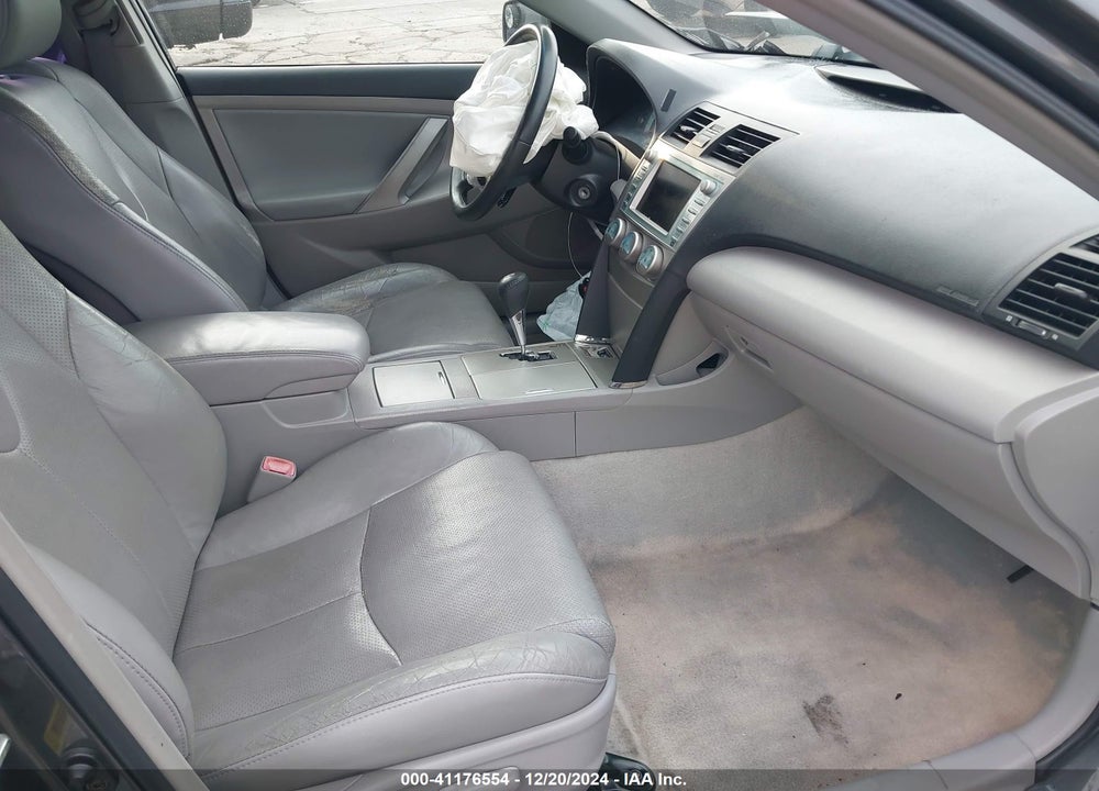 2009 TOYOTA CAMRY SE V6 VIN: 4T1BK46K79U097007