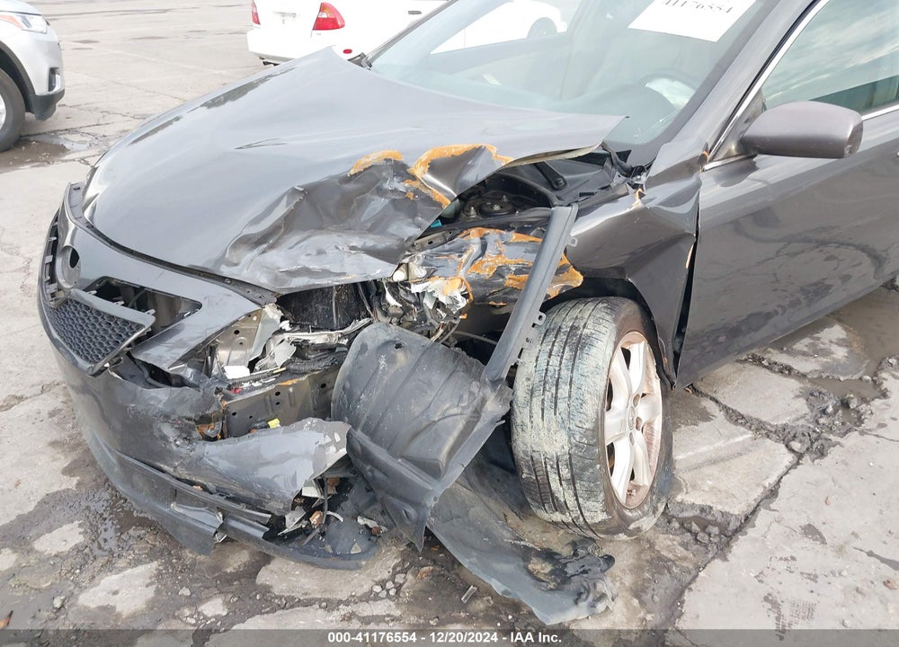 2009 TOYOTA CAMRY SE V6 VIN: 4T1BK46K79U097007