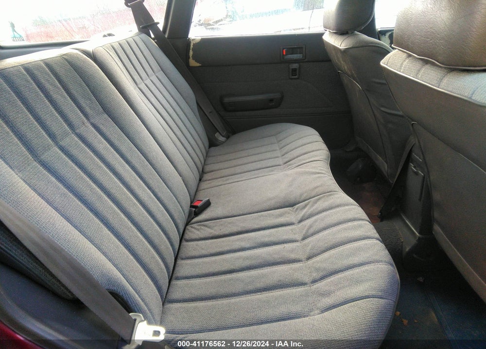 1994 SUBARU LOYALE VIN: JF2AN52B3RF420297