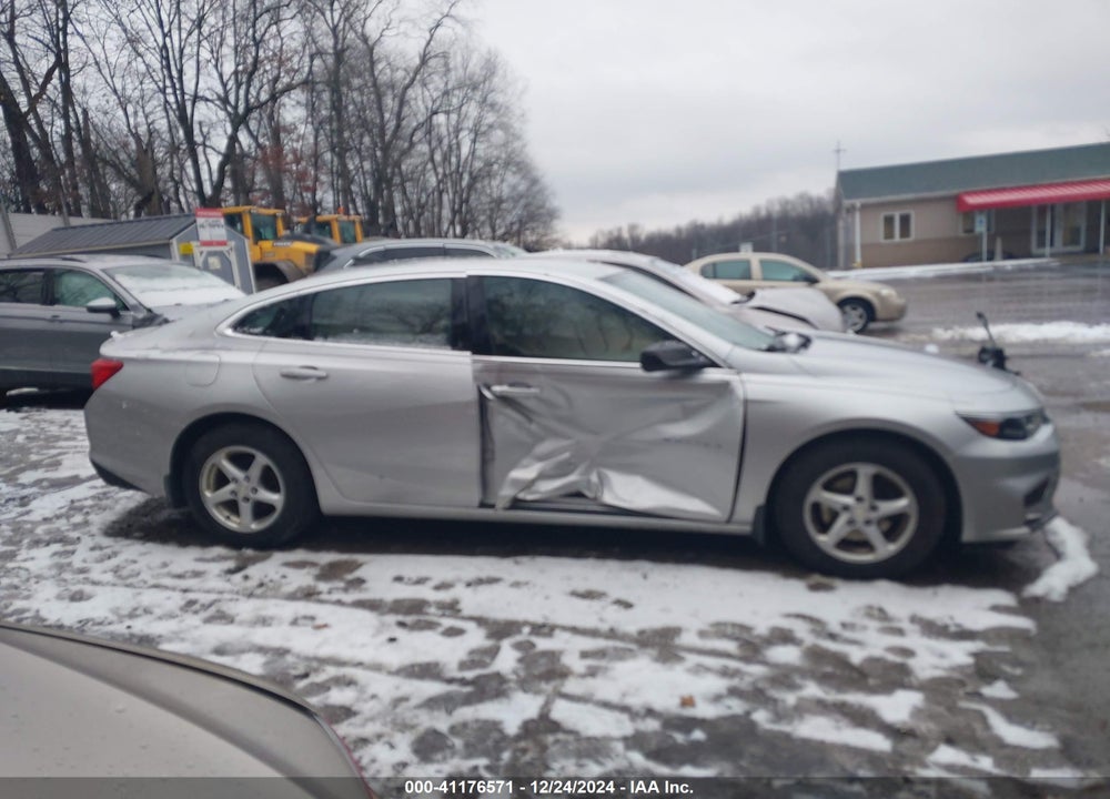 2017 CHEVROLET MALIBU LS VIN: 1G1ZB5ST9HF140085