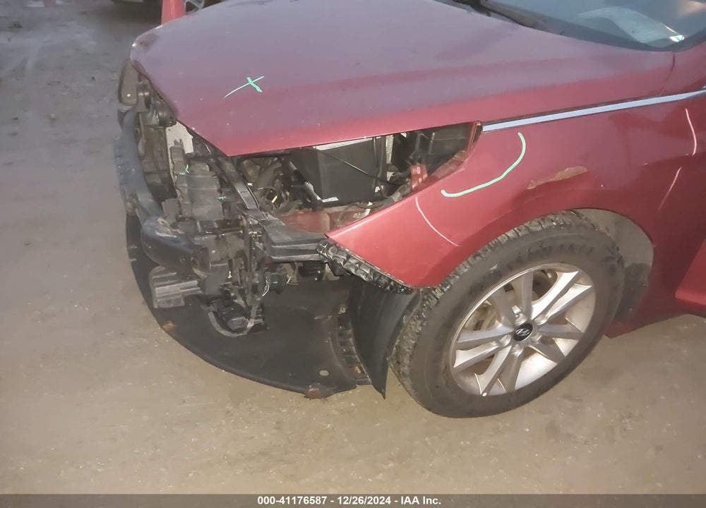 2016 HYUNDAI SONATA VIN: 5NPE24AF9GH386716