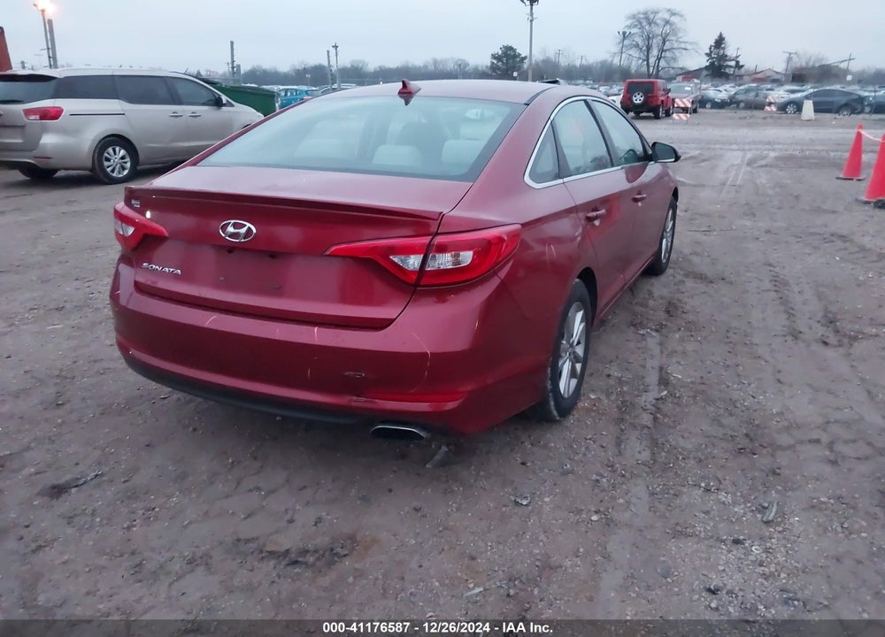 2016 HYUNDAI SONATA VIN: 5NPE24AF9GH386716