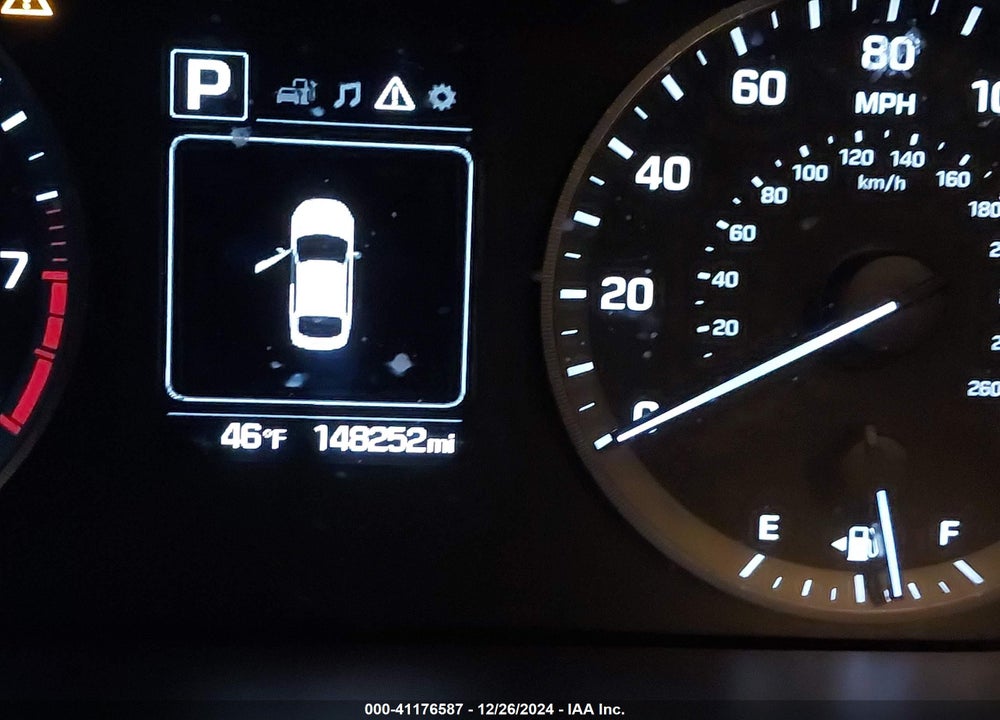 2016 HYUNDAI SONATA VIN: 5NPE24AF9GH386716