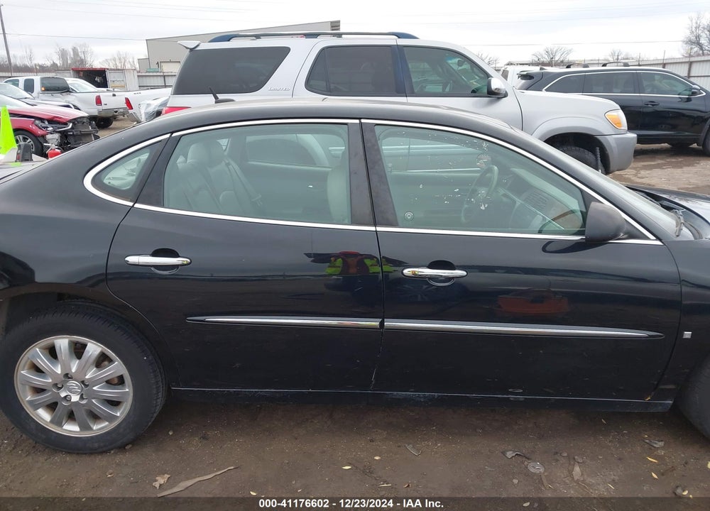 2008 BUICK LACROSSE CXL VIN: 2G4WD582981194668