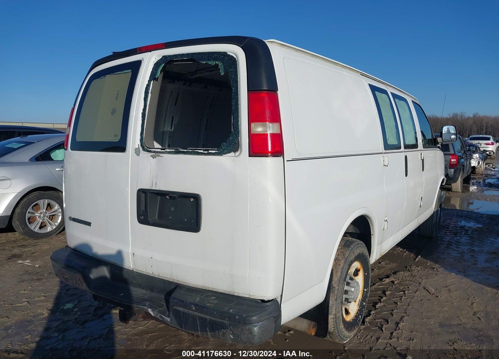 2007 CHEVROLET EXPRESS WORK VAN VIN: 1GCGG25V571105406