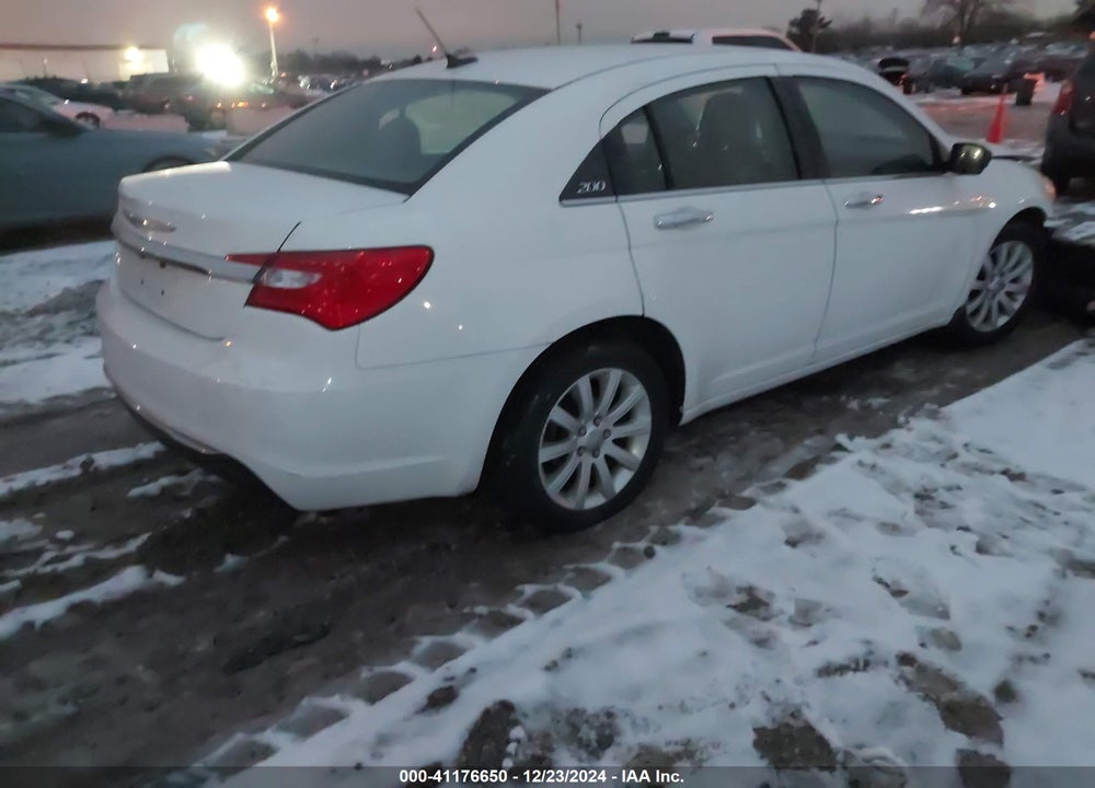 2013 CHRYSLER 200 LIMITED VIN: 1C3CCBCG5DN632773