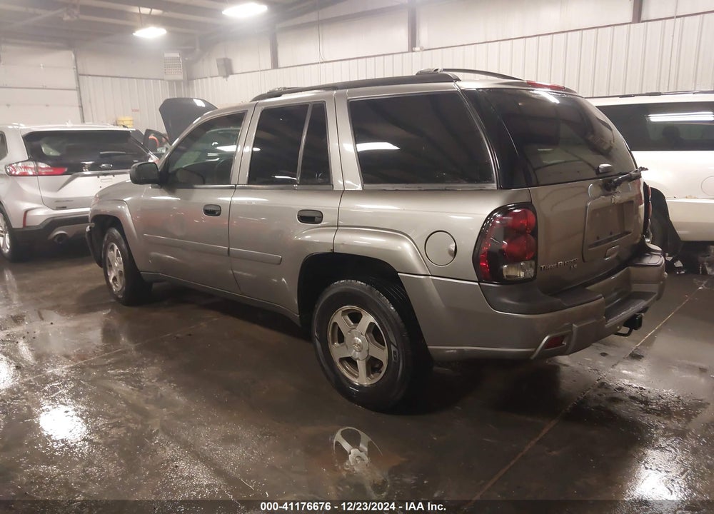 2006 CHEVROLET TRAILBLAZER LS VIN: 1GNDT13SX62150147