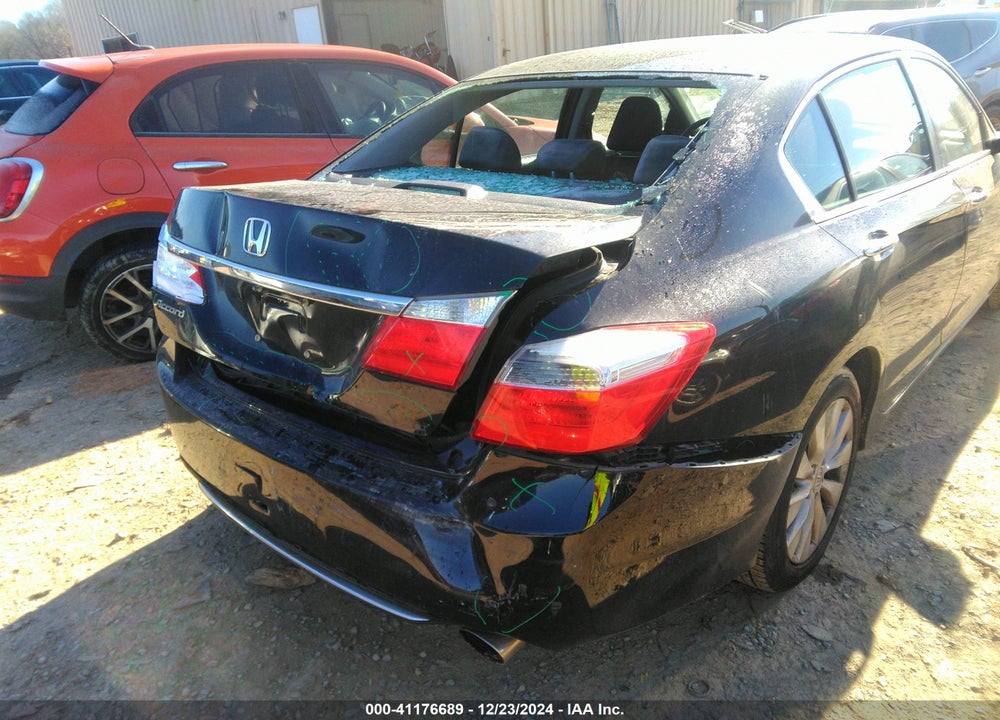 2014 HONDA ACCORD VIN: 1HGCR2F75EA190450