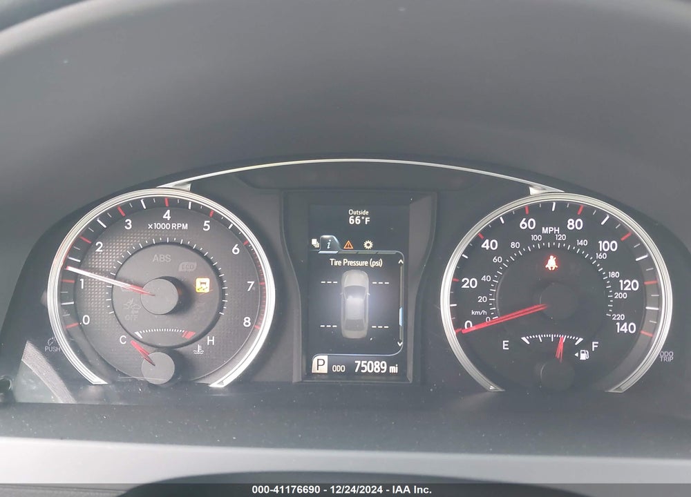 2017 TOYOTA CAMRY SE VIN: 4T1BF1FK2HU811109
