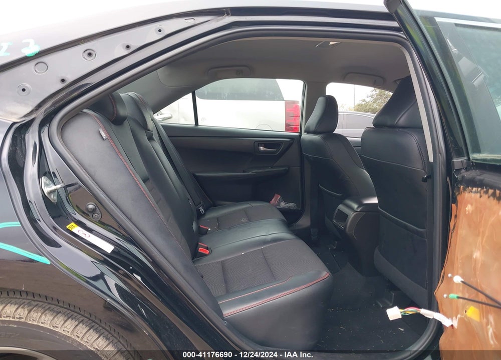 2017 TOYOTA CAMRY SE VIN: 4T1BF1FK2HU811109
