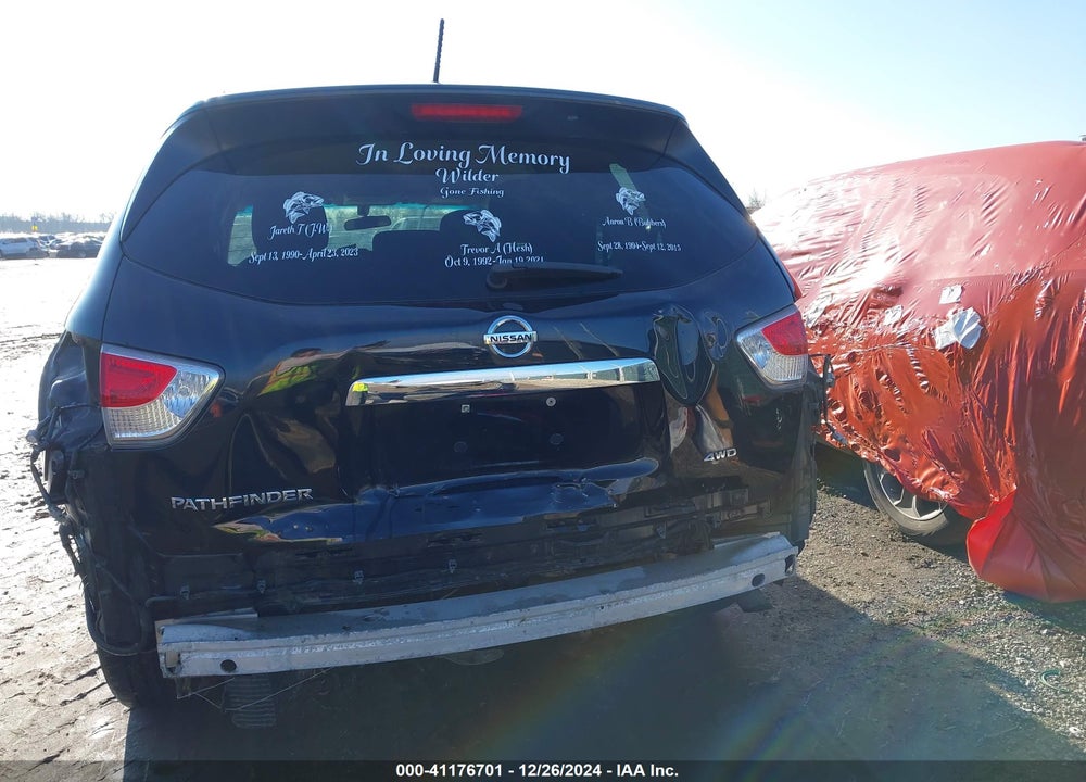 2015 NISSAN PATHFINDER S VIN: 5N1AR2MM5FC674750