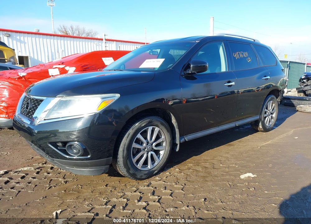 2015 NISSAN PATHFINDER S VIN: 5N1AR2MM5FC674750