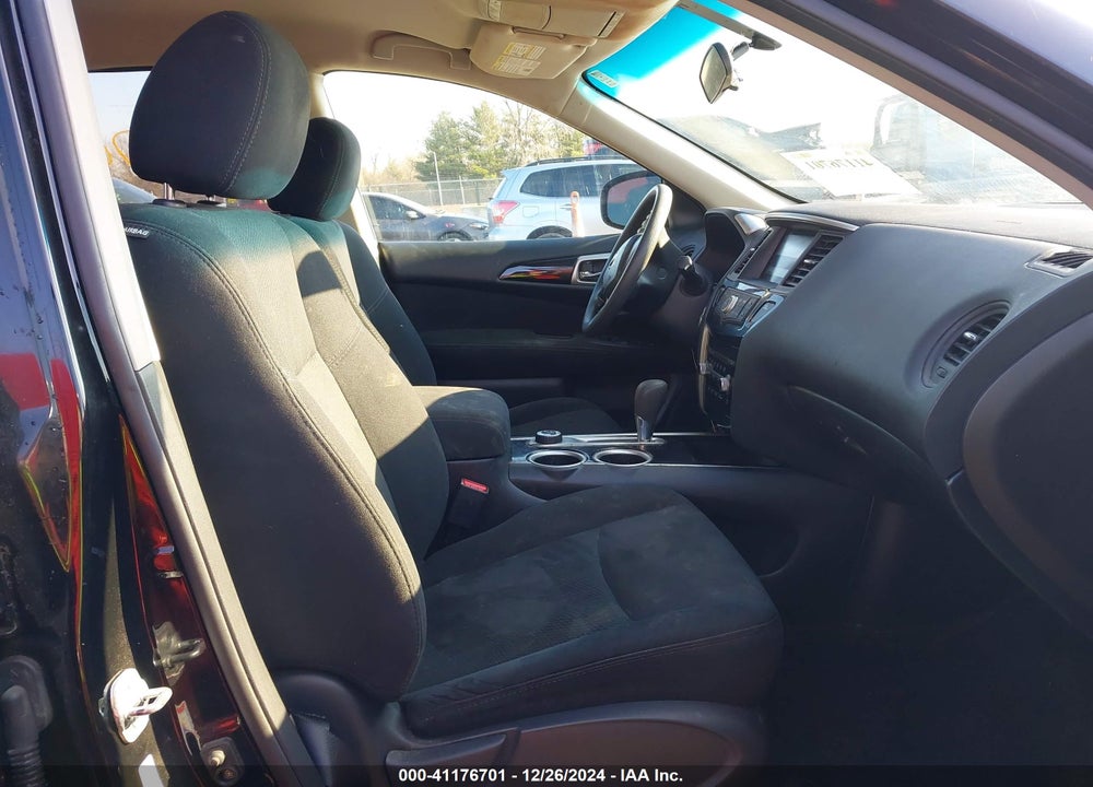 2015 NISSAN PATHFINDER S VIN: 5N1AR2MM5FC674750