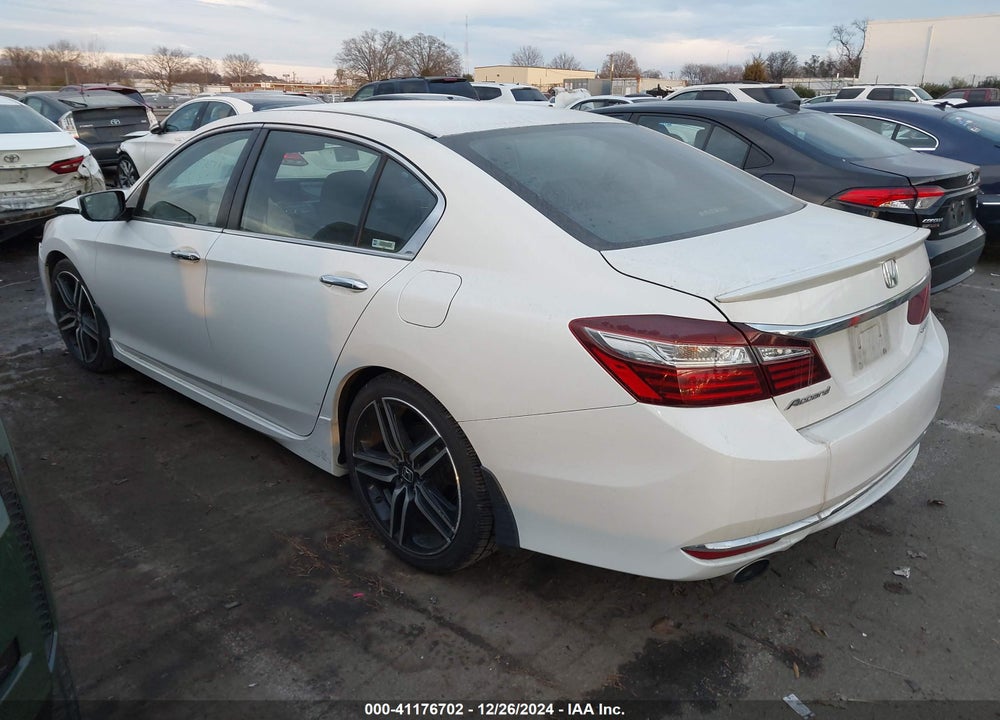 2017 HONDA ACCORD VIN: 1HGCR2F58HA284275