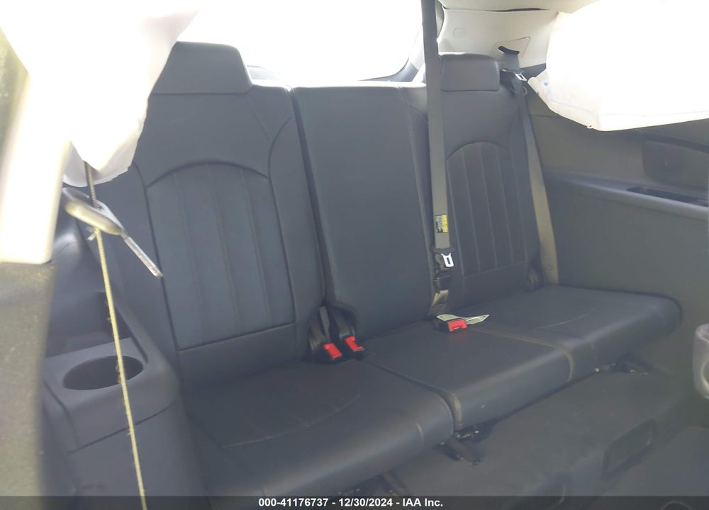 2017 BUICK ENCLAVE PREMIUM VIN: 5GAKVCKD4HJ304631
