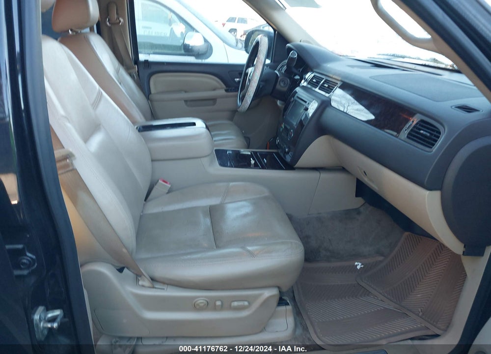 2013 GMC YUKON XL VIN: 1GKS1MEF8DR173250