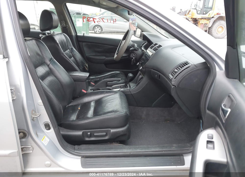 2003 HONDA ACCORD 3.0 EX VIN: 1HGCM66583A098573