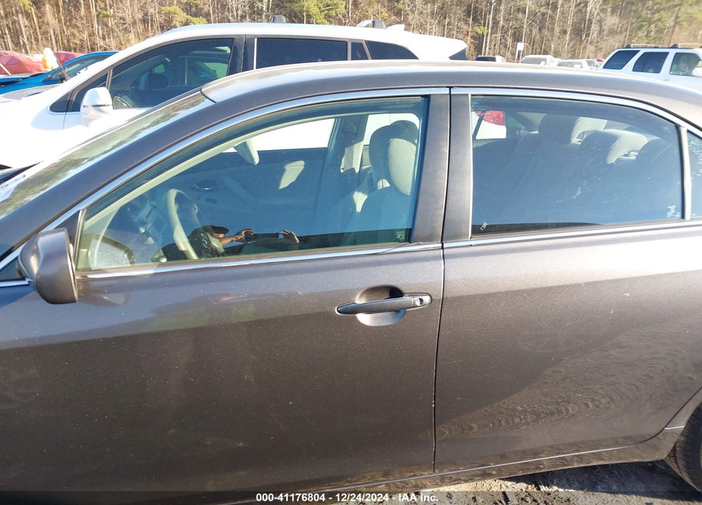 2007 TOYOTA CAMRY LE VIN: 4T4BE46K77R011186