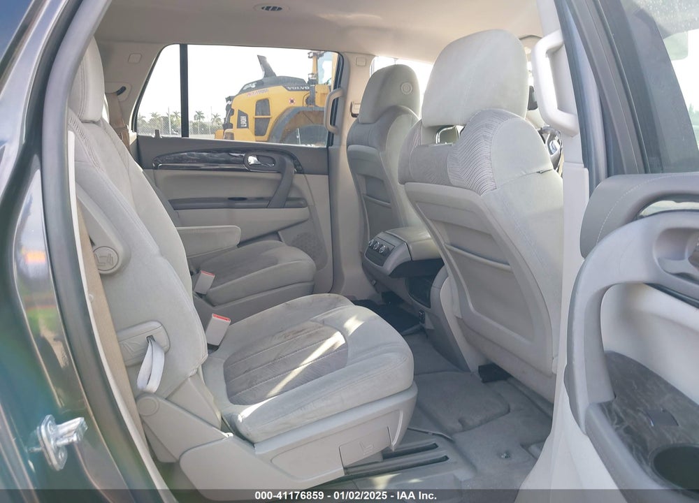 2014 BUICK ENCLAVE CONVENIENCE VIN: 5GAKRAKD0EJ205549