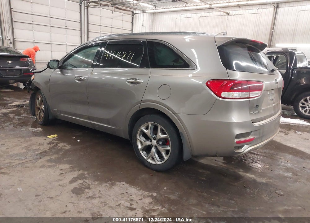 2017 KIA SORENTO VIN: 5XYPKDA54HG336976
