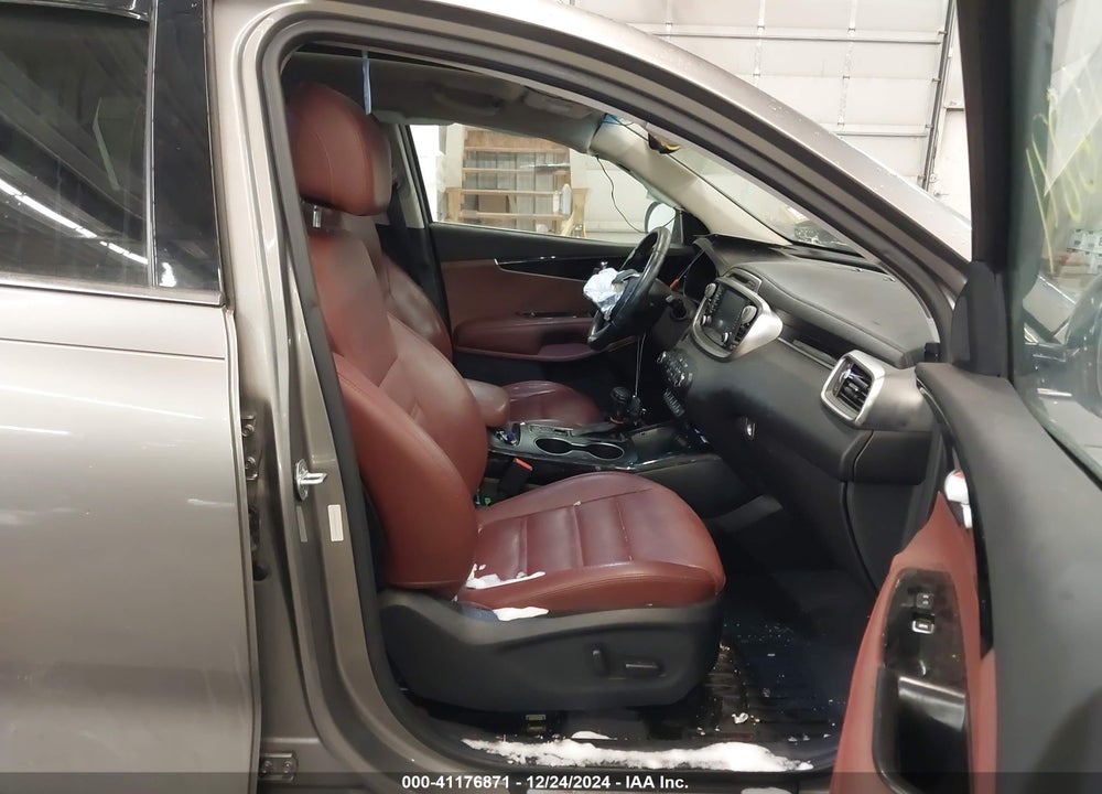 2017 KIA SORENTO VIN: 5XYPKDA54HG336976