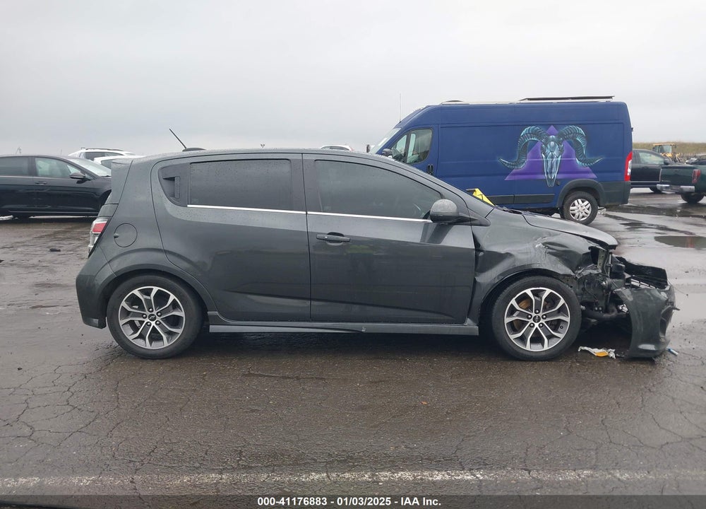 2019 CHEVROLET SONIC LT AUTO VIN: 1G1JD6SB8K4147388