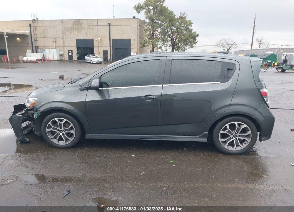 2019 CHEVROLET SONIC LT AUTO VIN: 1G1JD6SB8K4147388
