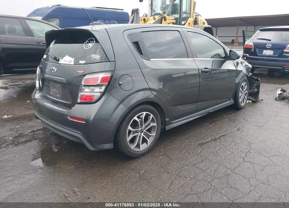 2019 CHEVROLET SONIC LT AUTO VIN: 1G1JD6SB8K4147388