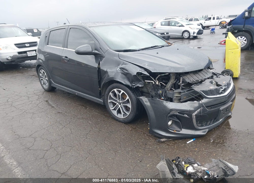 2019 CHEVROLET SONIC LT AUTO VIN: 1G1JD6SB8K4147388