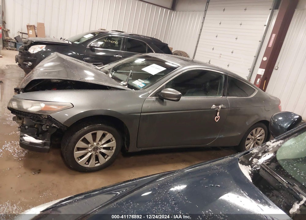 2009 HONDA ACCORD 2.4 EX-L VIN: 1HGCS12879A006449