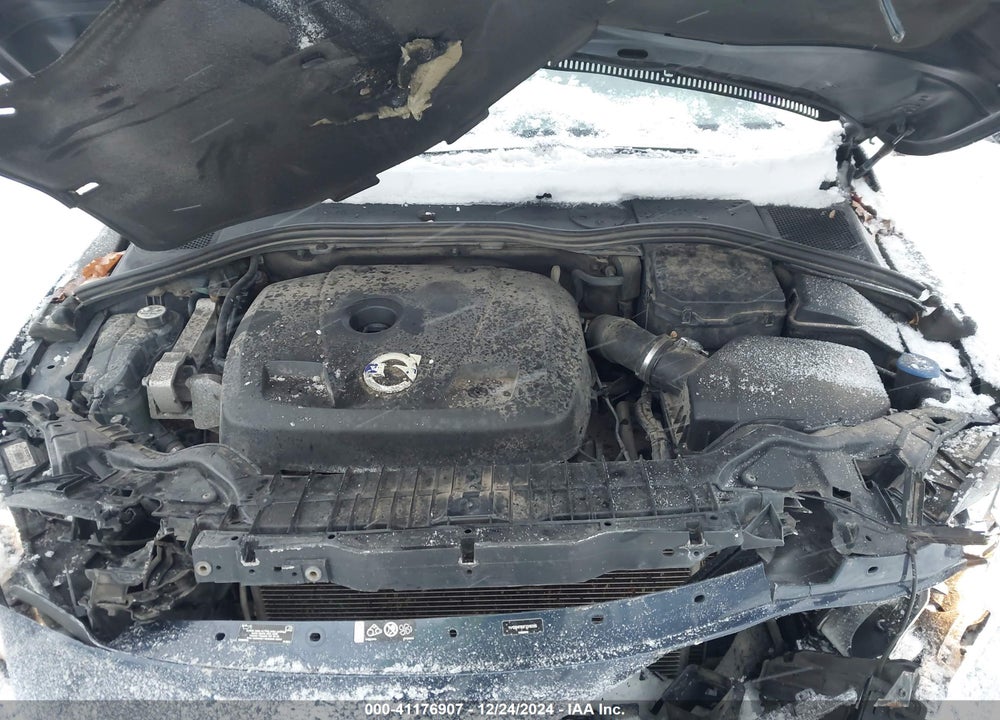 2015 VOLVO S60 VIN: YV126MFB0F2316335