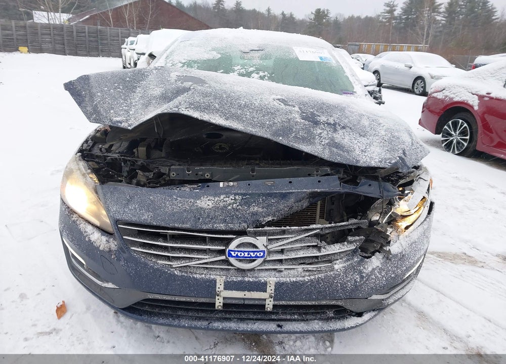 2015 VOLVO S60 VIN: YV126MFB0F2316335