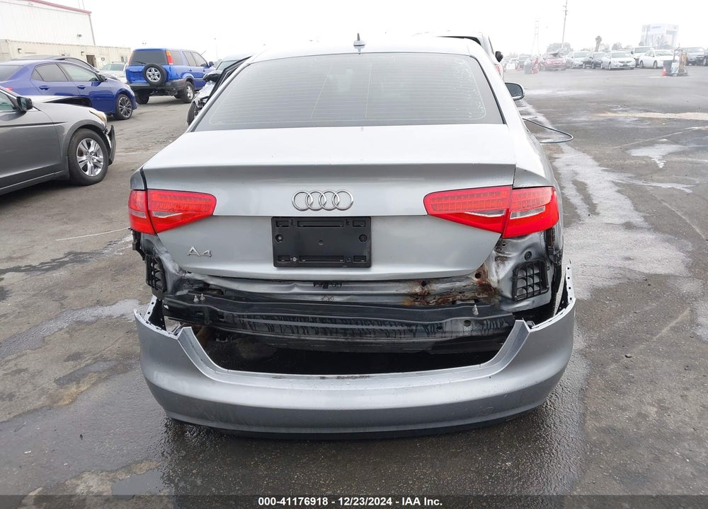 2015 AUDI A4 VIN: WAUAFAFL0FA015642