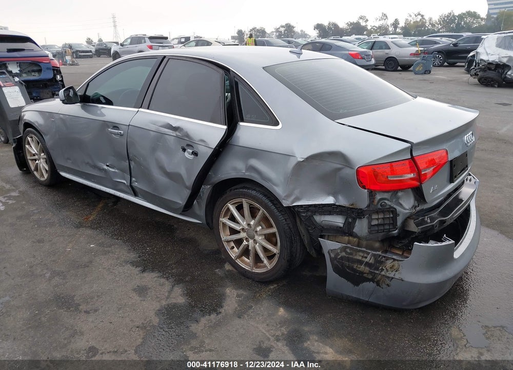 2015 AUDI A4 VIN: WAUAFAFL0FA015642