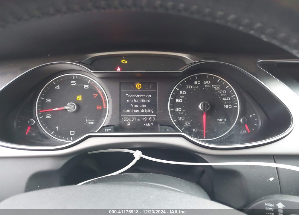 2015 AUDI A4 VIN: WAUAFAFL0FA015642