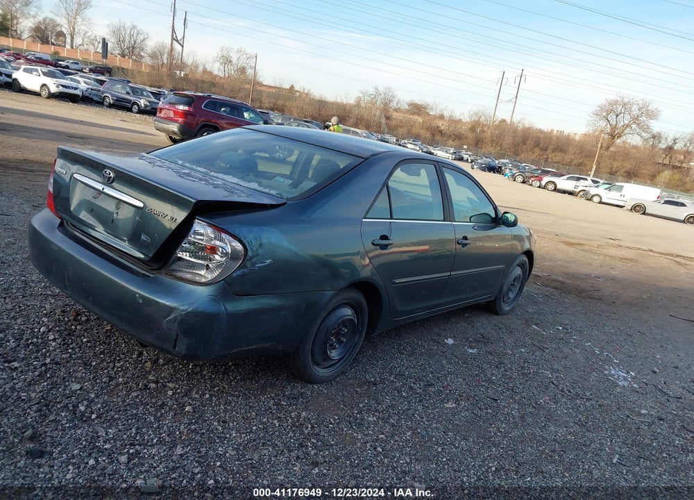 2002 TOYOTA CAMRY XLE VIN: 4T1BE32K62U537621
