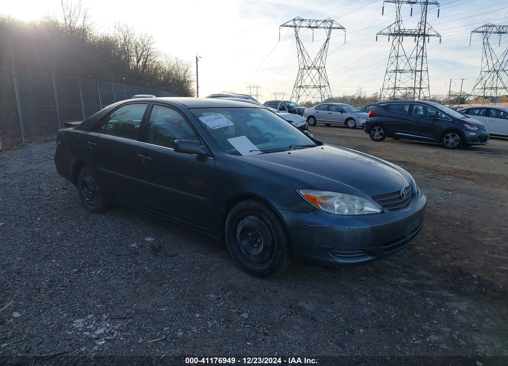 2002 TOYOTA CAMRY XLE VIN: 4T1BE32K62U537621