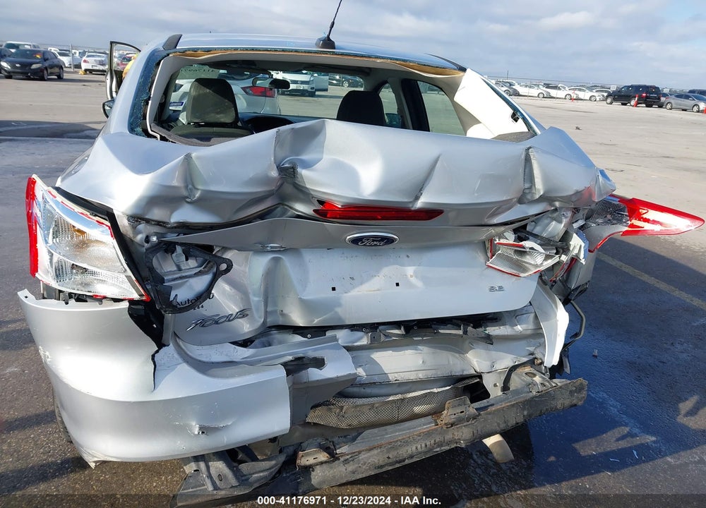 2013 FORD FOCUS SE VIN: 1FADP3F21DL271750