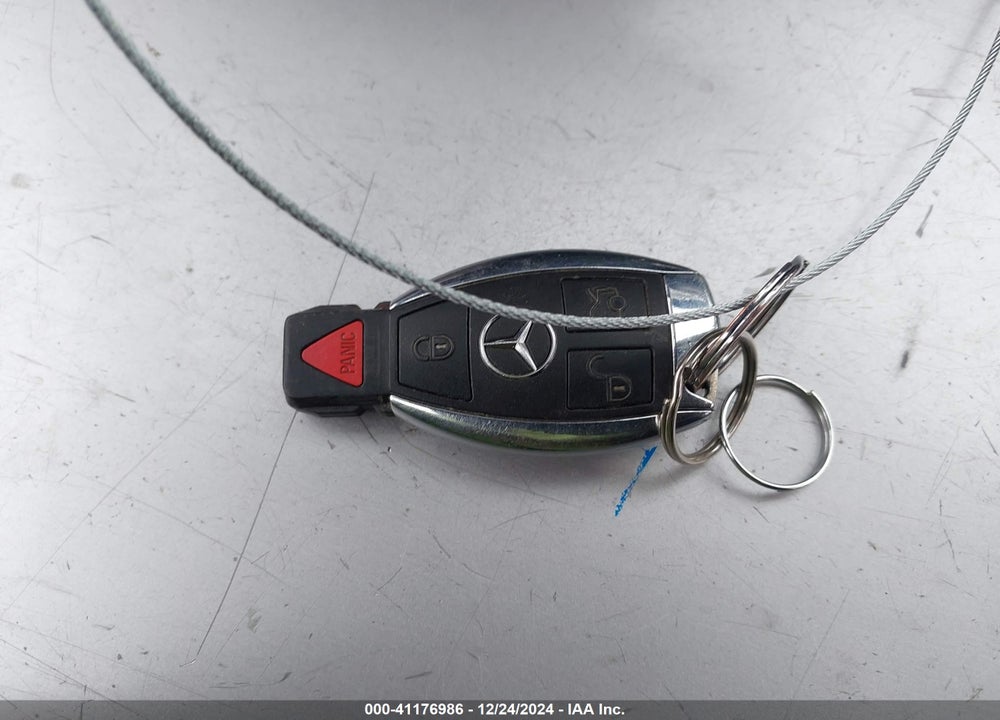 2012 MERCEDES-BENZ C 250 LUXURY/SPORT VIN: WDDGF4HB4CA643241