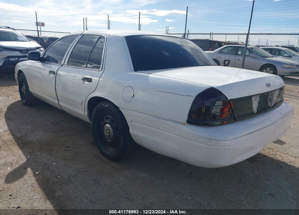 2010 FORD CROWN VICTORIA VIN: 2FABP7BV6AX117385