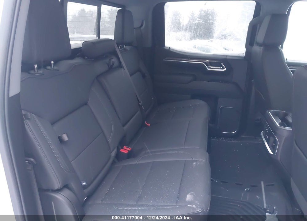 2024 CHEVROLET SILVERADO VIN: 1GCUDGED0RZ401759