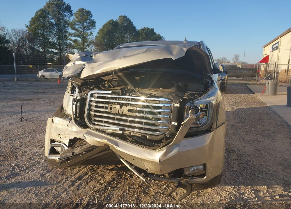 2016 GMC YUKON SLT VIN: 1GKS1BKC9GR476864