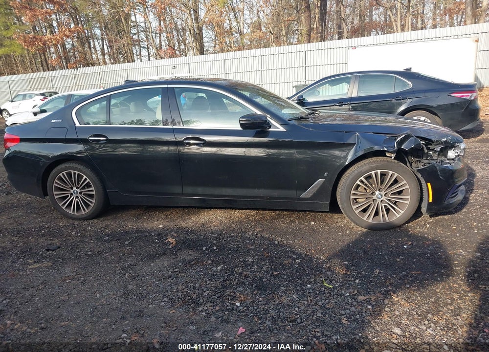 2018 BMW 530E XDRIVE IPERFORMANCE VIN: WBAJB1C51JB374258