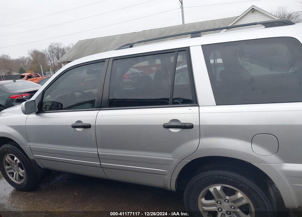 2005 HONDA PILOT EX VIN: 5FNYF18435B029497