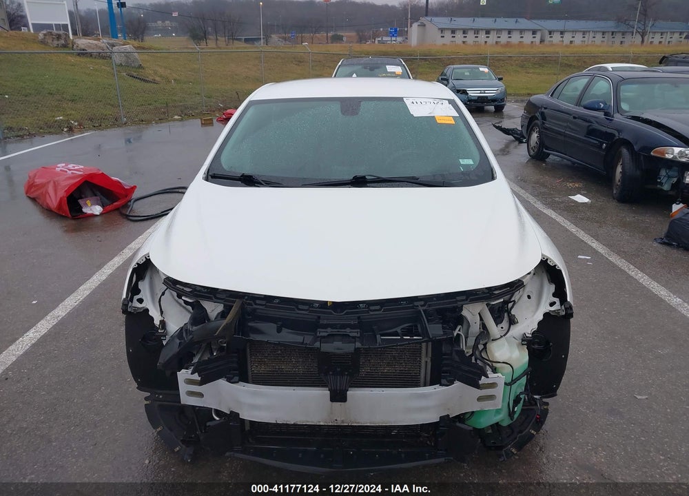 2019 CHEVROLET MALIBU VIN: 1G1ZD5ST7KF121018